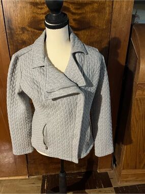 Isaac Mizrahi Light Gray Quilted Moto Jacket